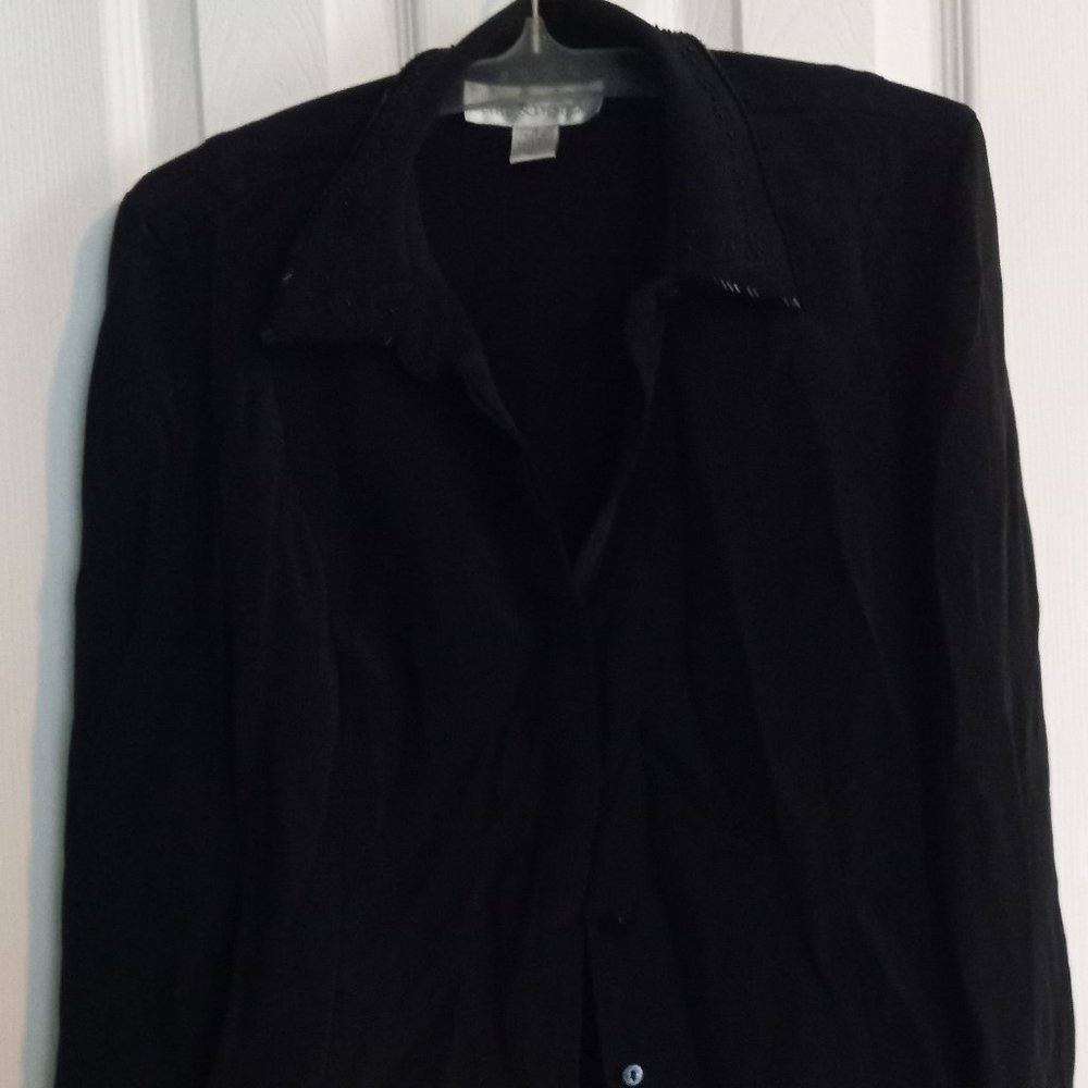 petite sophistcates size 4 blouse